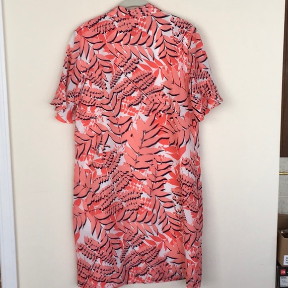NWOT Banana Republic Tropical Shirtdress - Picture 2 of 4